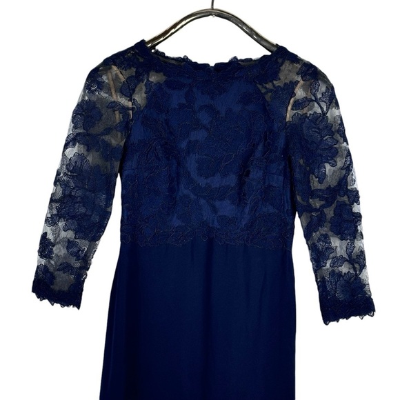 TADASHI SHOJI ART2132LX PEONY LACE ROYAL NAVY EMBROIDERED STRETCH CREPE GOWN - Picture 5 of 16